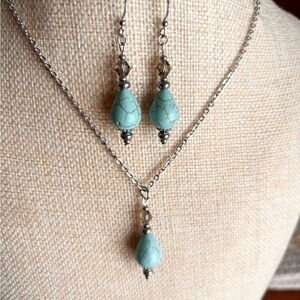 Howlite Turquoise and Swarovski Earrings and Necklace Set 🐬Stainless Steel